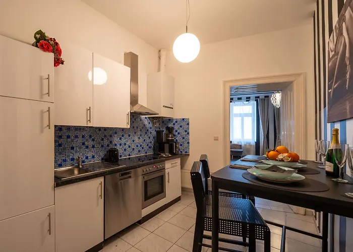 Appartement For 2 Near Karlskirche & U4 Metro Vienne